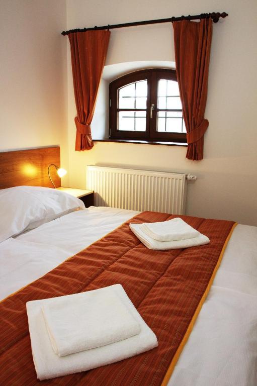 Hotel Pod Sluncem Trebiz Room photo